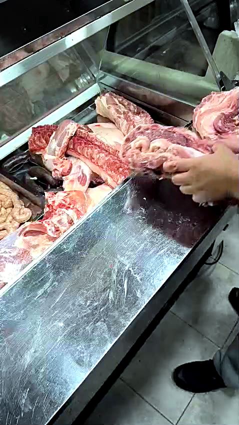 Costillar de cerdo fresco